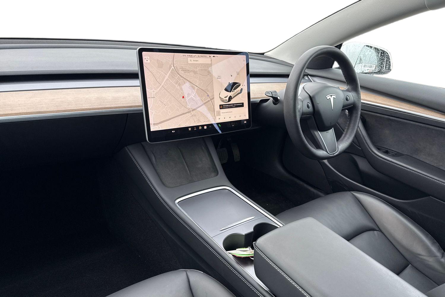 Used Tesla Model 3 2021 for sale - 76253285: Photo 4