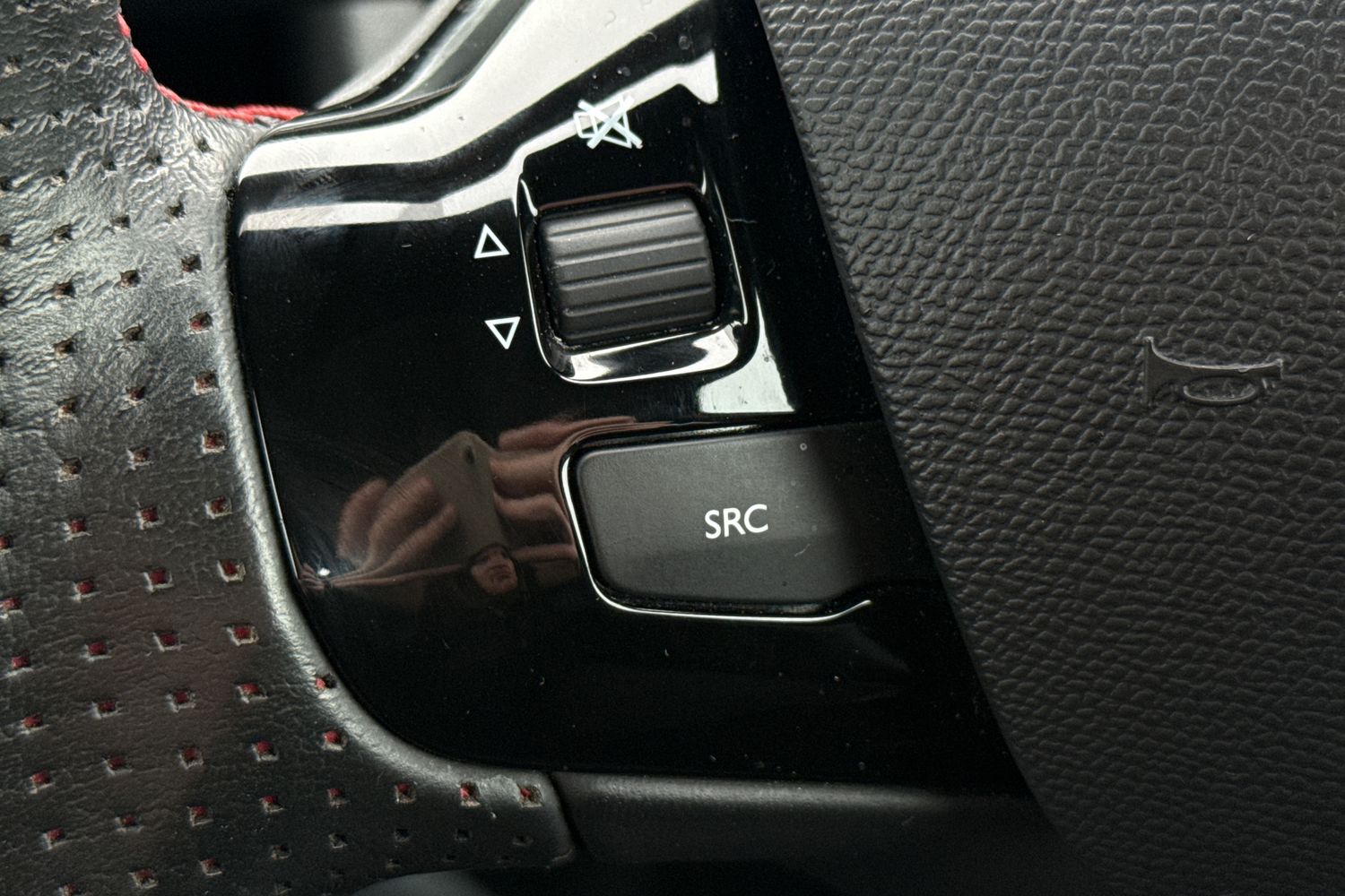 Used Peugeot 308 2018 for sale - 77485522: Photo 10