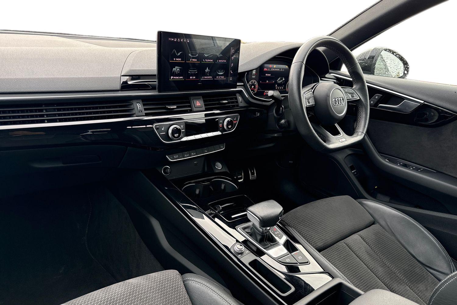 Used Audi A4 2021 for sale - 76334459: Photo 4