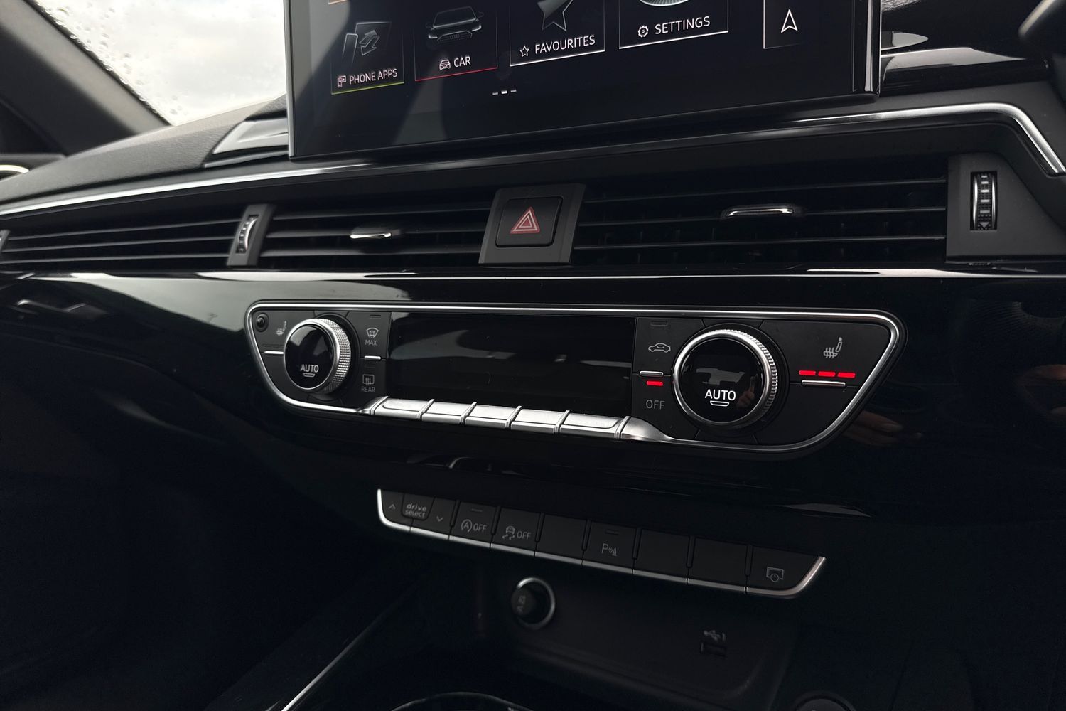 Used Audi A4 2021 for sale - 76334459: Photo 7