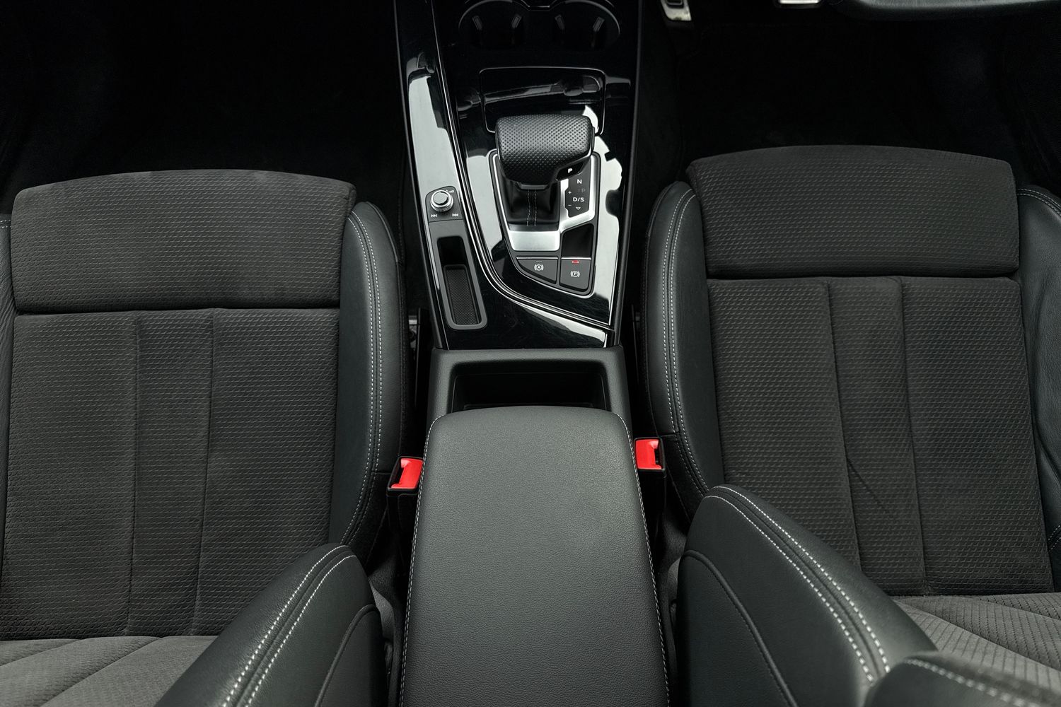 Used Audi A4 2021 for sale - 76334459: Photo 9