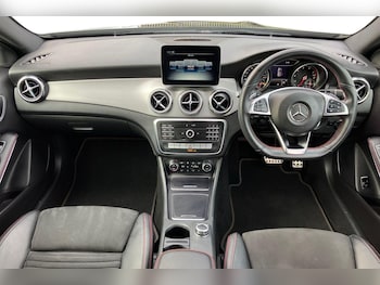 Used Mercedes-Benz GLA 2019 for sale - 78242553: Photo