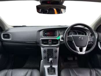 Used Volvo V40 2018 for sale - 74950865: Photo