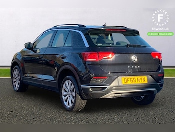 Used Volkswagen T-Roc 2020 for sale - 77361857: Photo