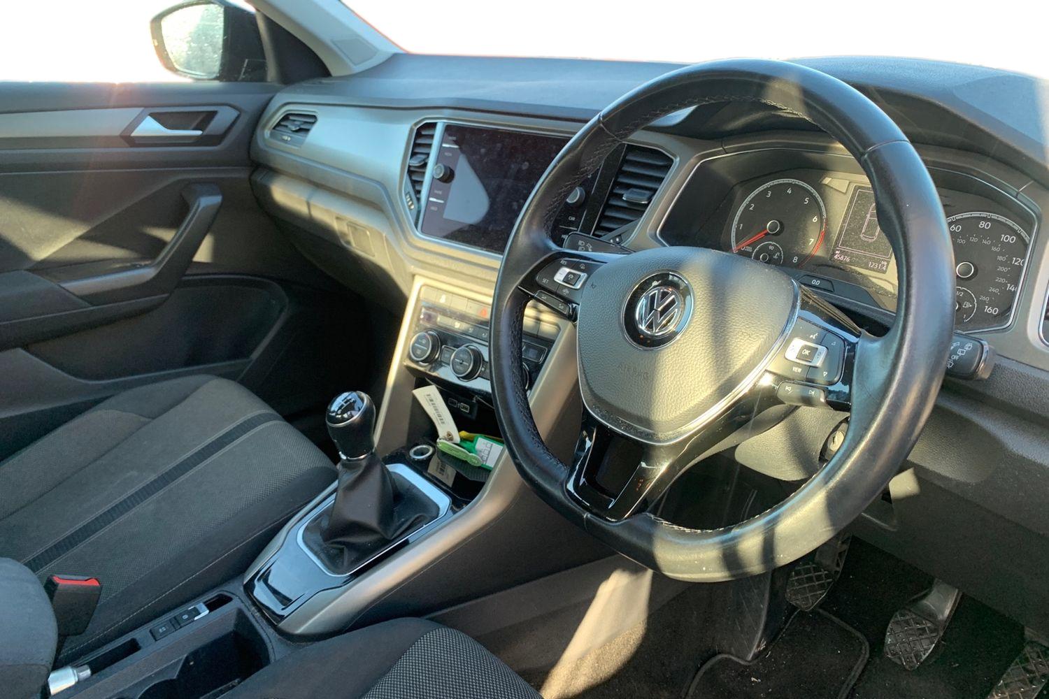 Used Volkswagen T-Roc 2020 for sale - 77361857: Photo 3