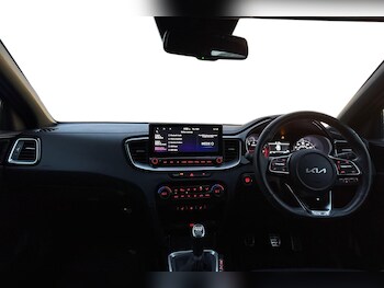 Used Kia Ceed 2022 for sale - 77515029: Photo