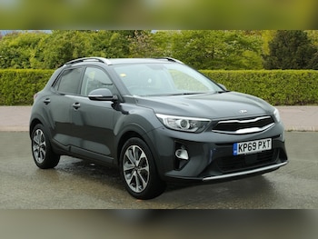 Used Kia Stonic 2019 for sale - 78579608: Photo