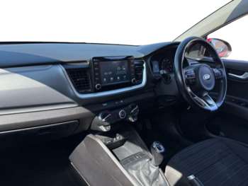 Used Kia Stonic 2018 for sale - 74155697: Photo