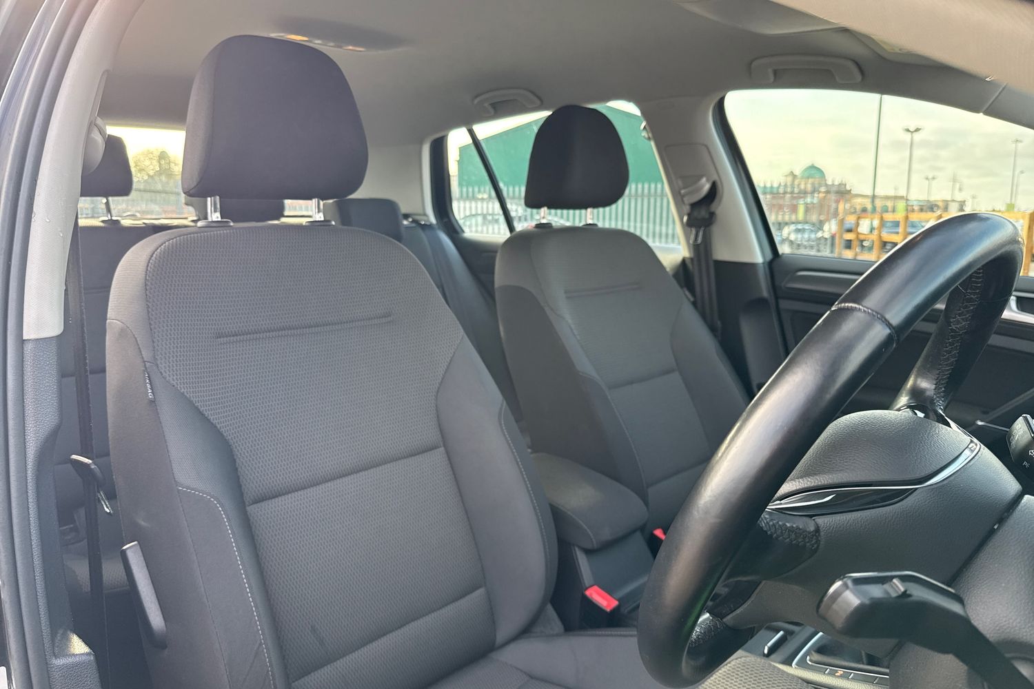 Used Volkswagen Golf 2018 for sale - 76481056: Photo 14