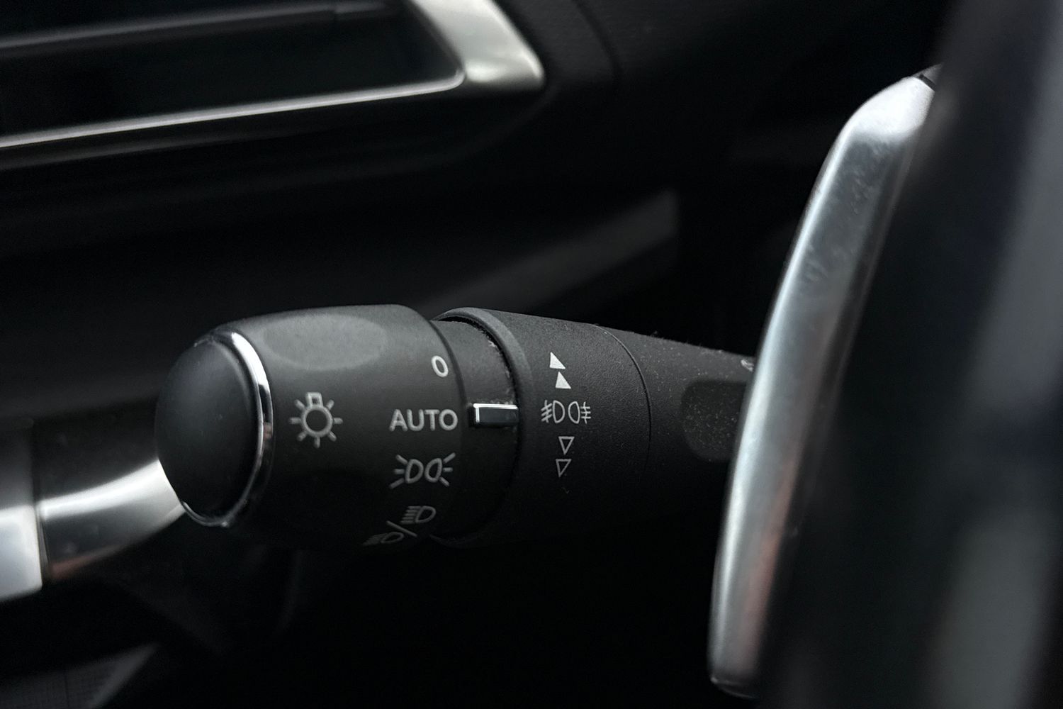 Used Peugeot 5008 2020 for sale - 77527675: Photo 12