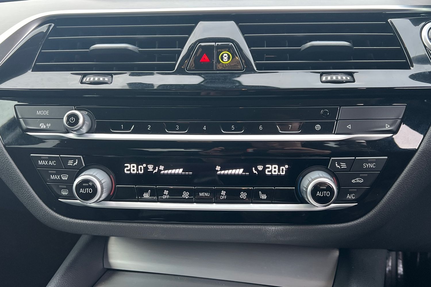 Used BMW 5 Series 2020 for sale - 77383350: Photo 12