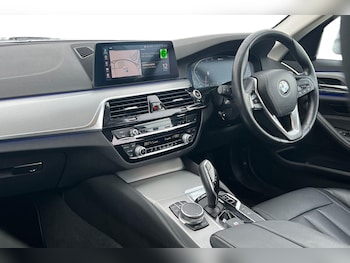 Used BMW 5 Series 2020 for sale - 77383350: Photo