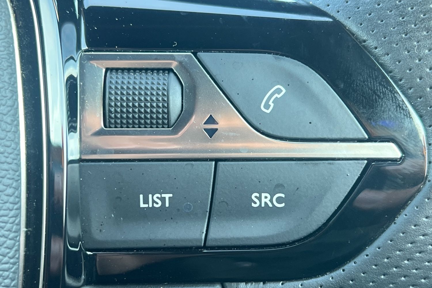 Used Peugeot 208 2022 for sale - 76641739: Photo 14