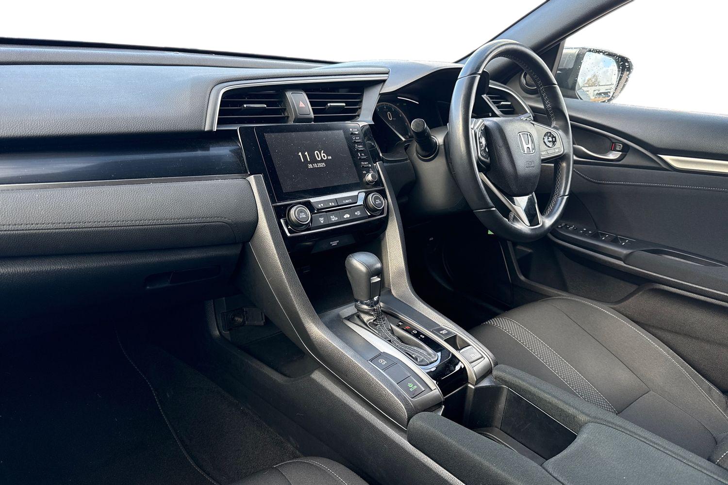 Used Honda Civic 2021 for sale - 76385473: Photo 4