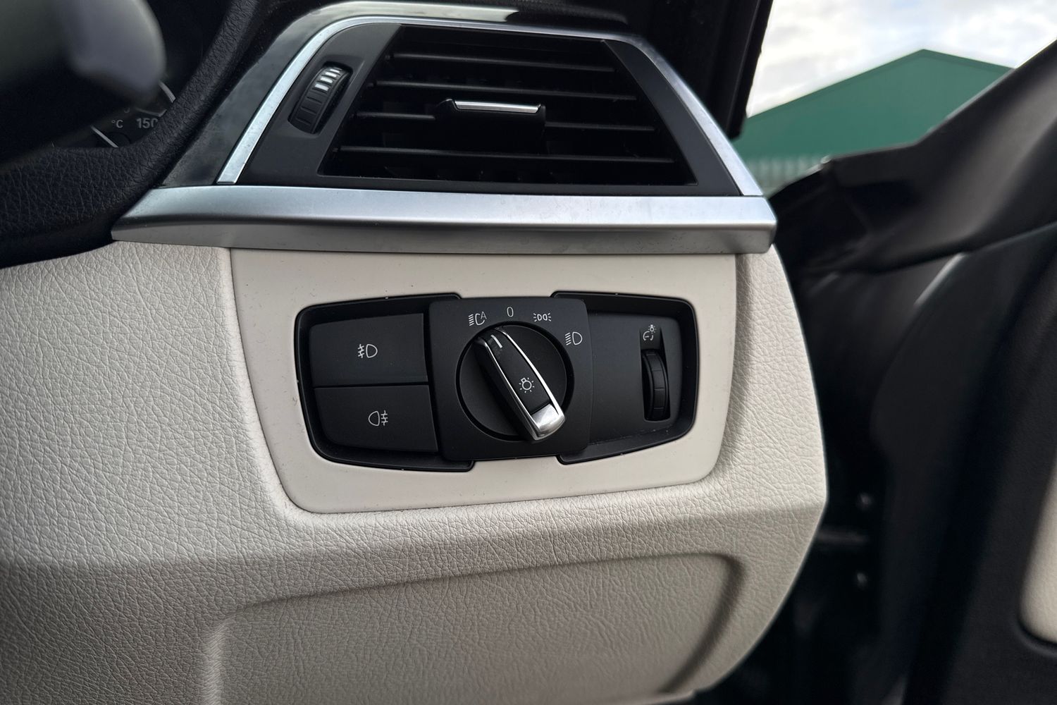 Used BMW 4 Series 2018 for sale - 76334452: Photo 11