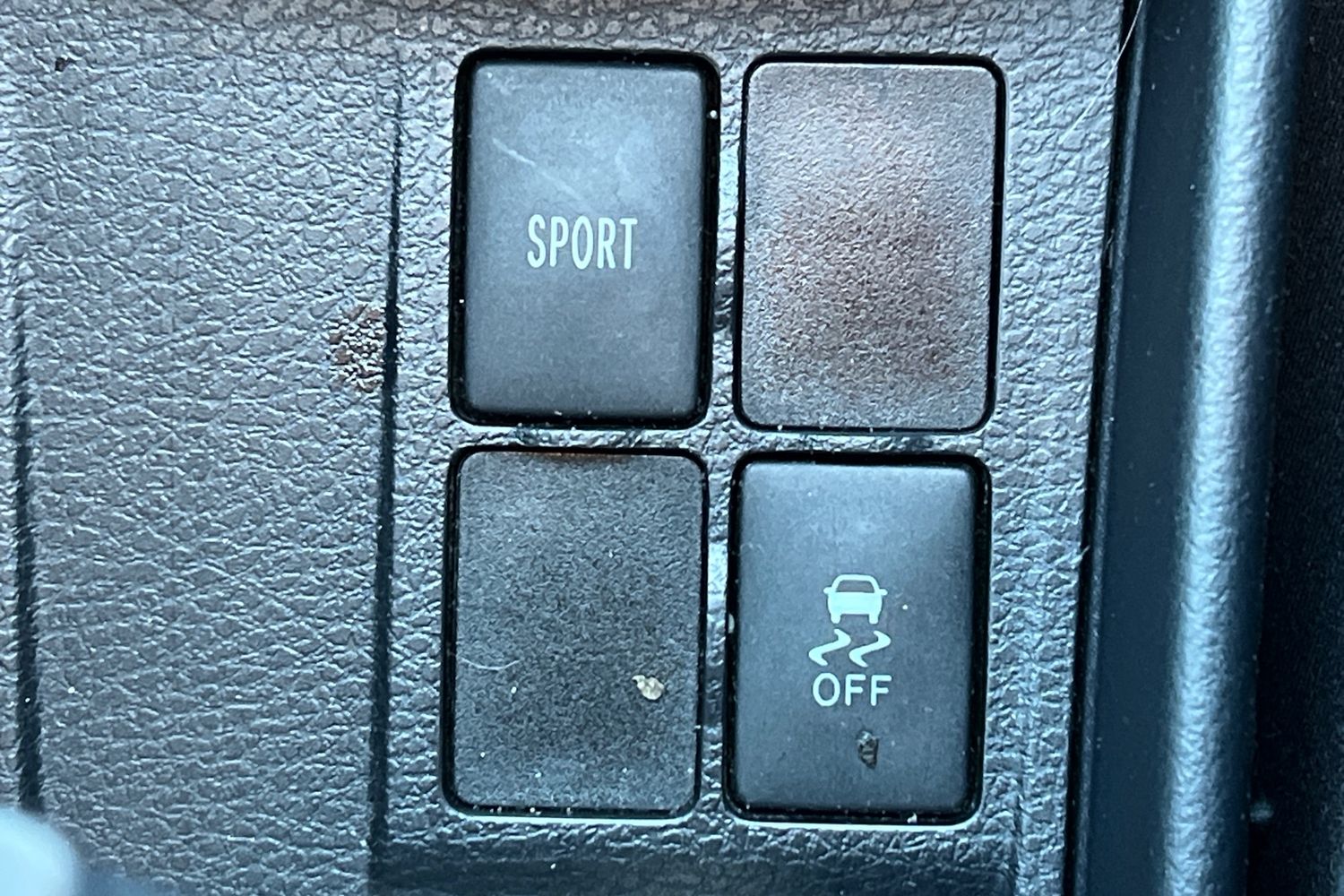 Used Toyota Yaris 2016 for sale - 77233380: Photo 13