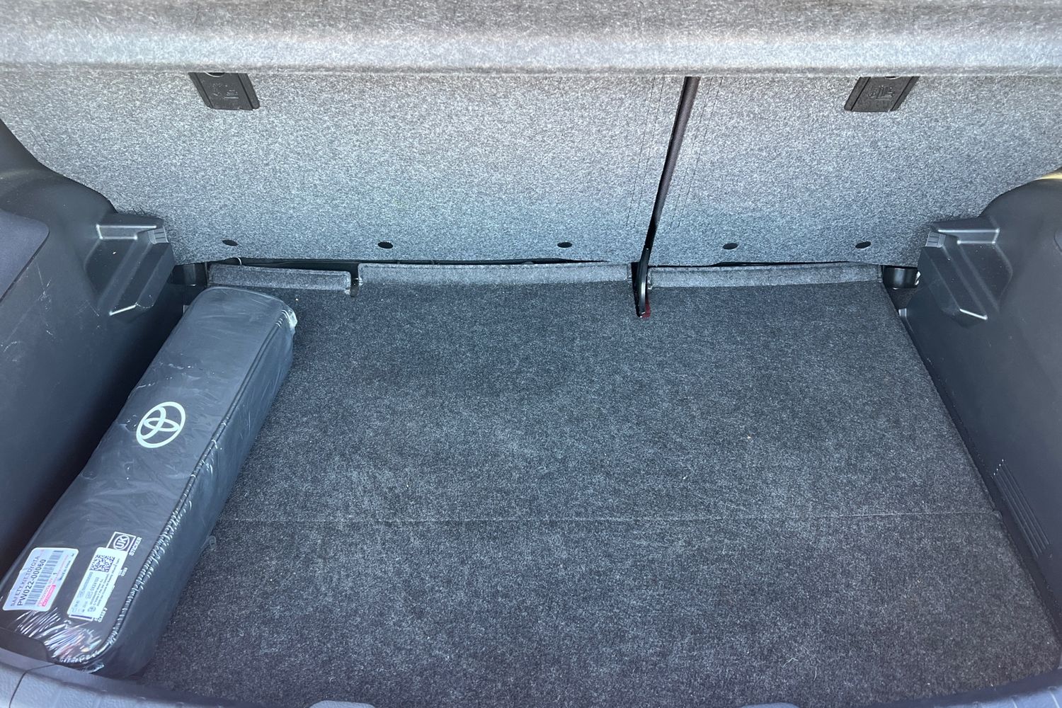 Used Toyota Yaris 2016 for sale - 77233380: Photo 24