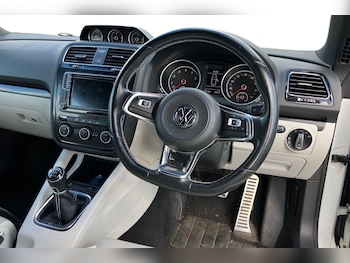 Used Volkswagen Scirocco 2017 for sale - 78341639: Photo
