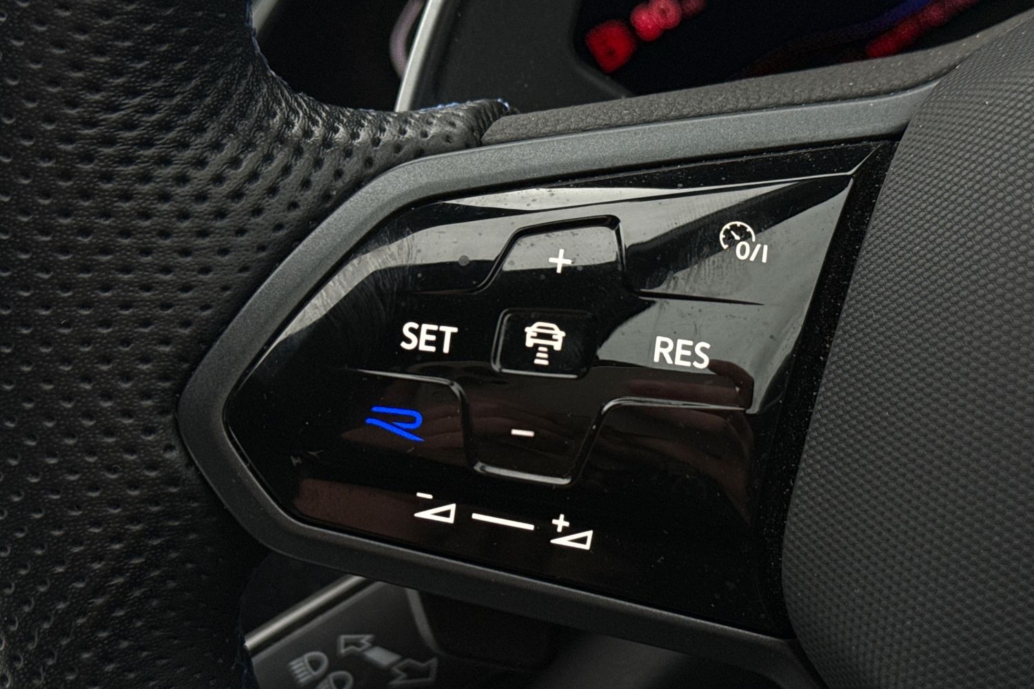 Used Volkswagen T-Roc 2022 for sale - 77527602: Photo 11