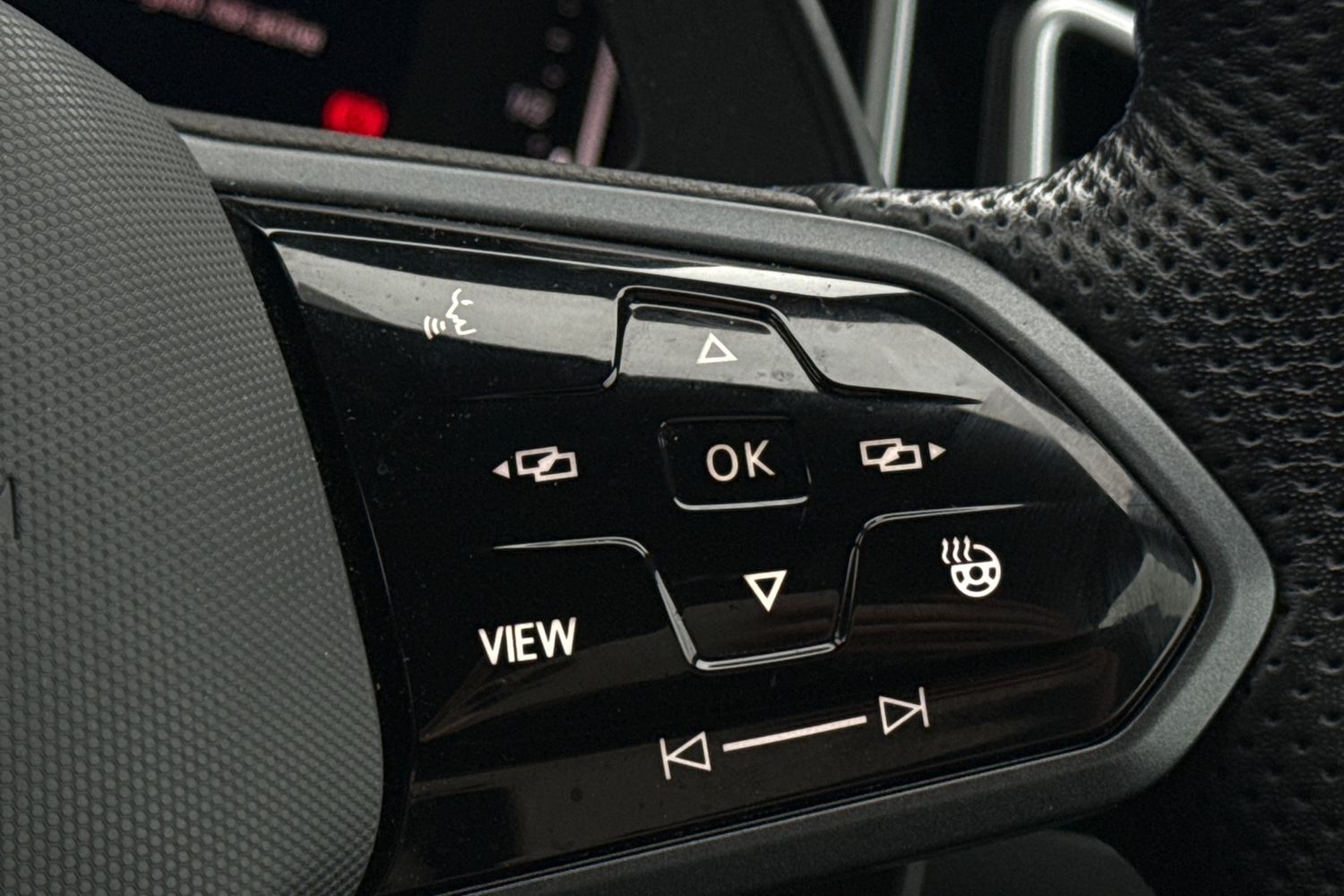 Used Volkswagen T-Roc 2022 for sale - 77527602: Photo 12