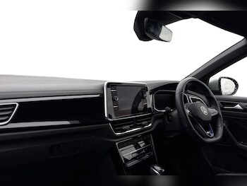 Used Volkswagen T-Roc 2022 for sale - 77527602: Photo