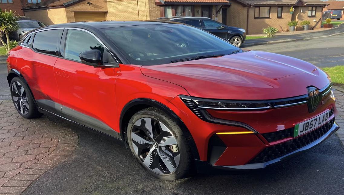 Used Renault Megane E Tech 2022 for sale - 77571007: Photo 1