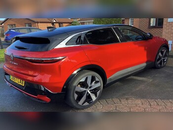 Used Renault Megane E Tech 2022 for sale - 77571007: Photo