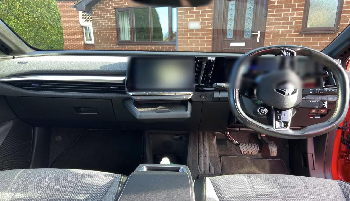 Used Renault Megane E Tech 2022 for sale - 77571007: Photo 3