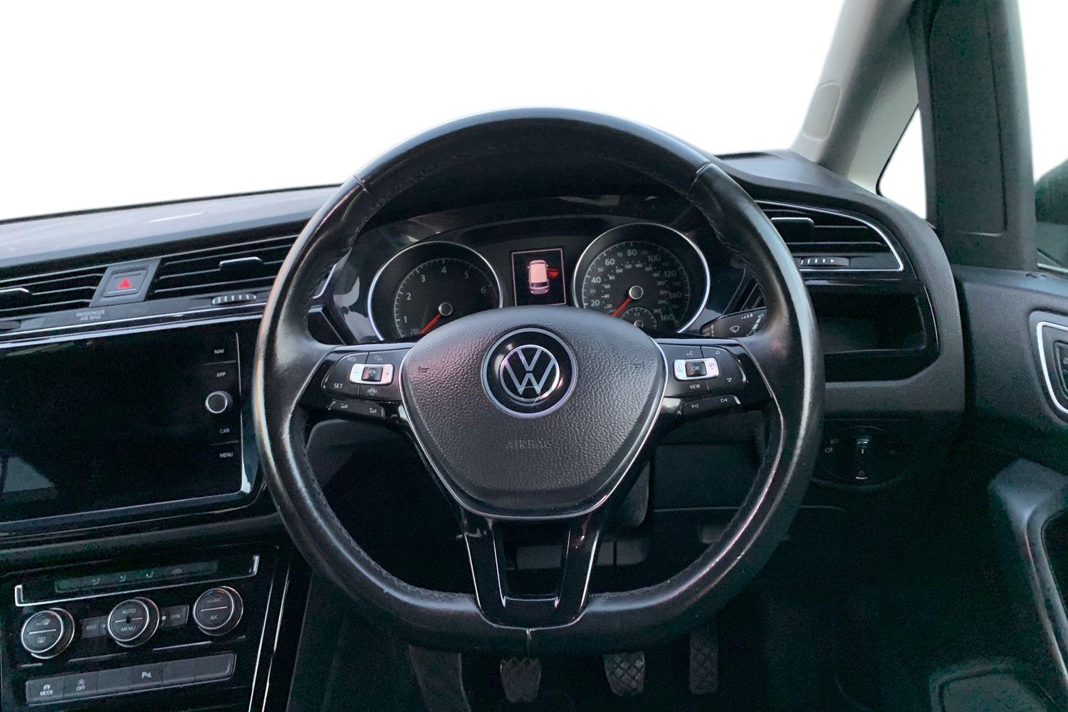 Used Volkswagen Touran 2020 for sale - 76828064: Photo 5