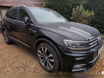 Used Volkswagen Tiguan 2019 for sale - 76767692: Photo