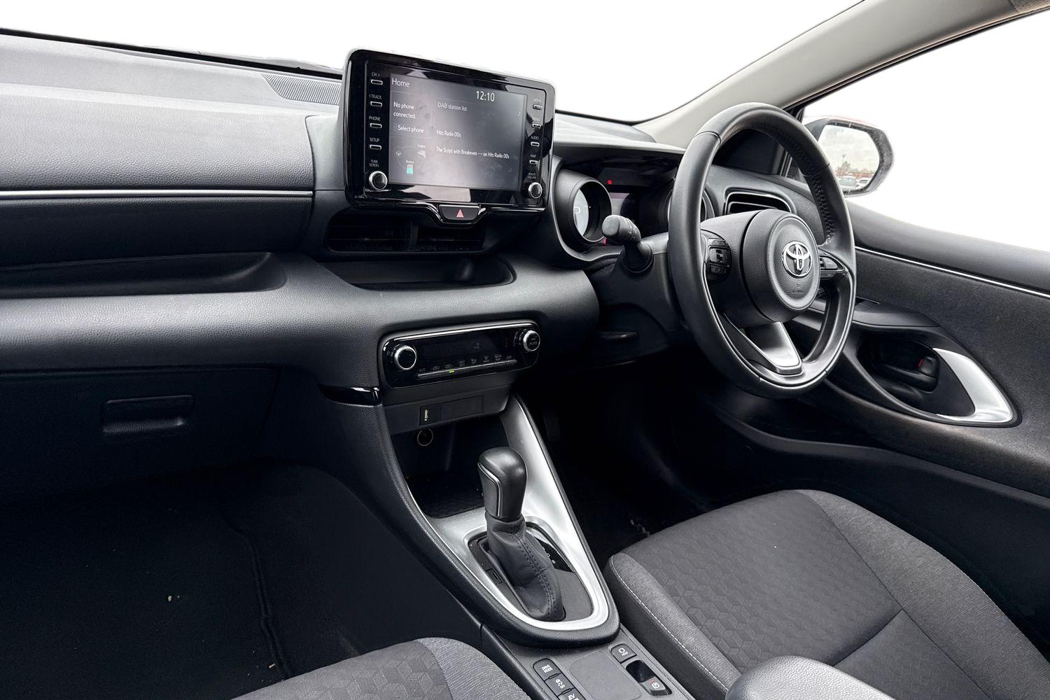 Used Toyota Yaris 2021 for sale - 76267900: Photo 4