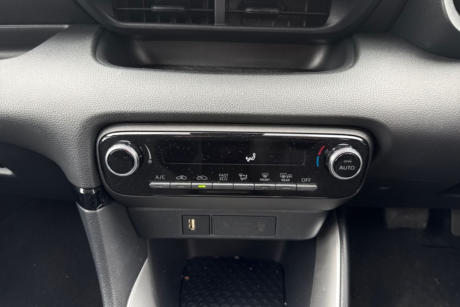 Used Toyota Yaris 2021 for sale - 76267900: Photo 7