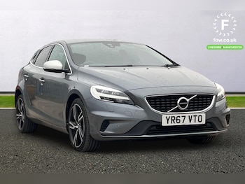 Used Volvo V40 2017 for sale - 78121054: Photo