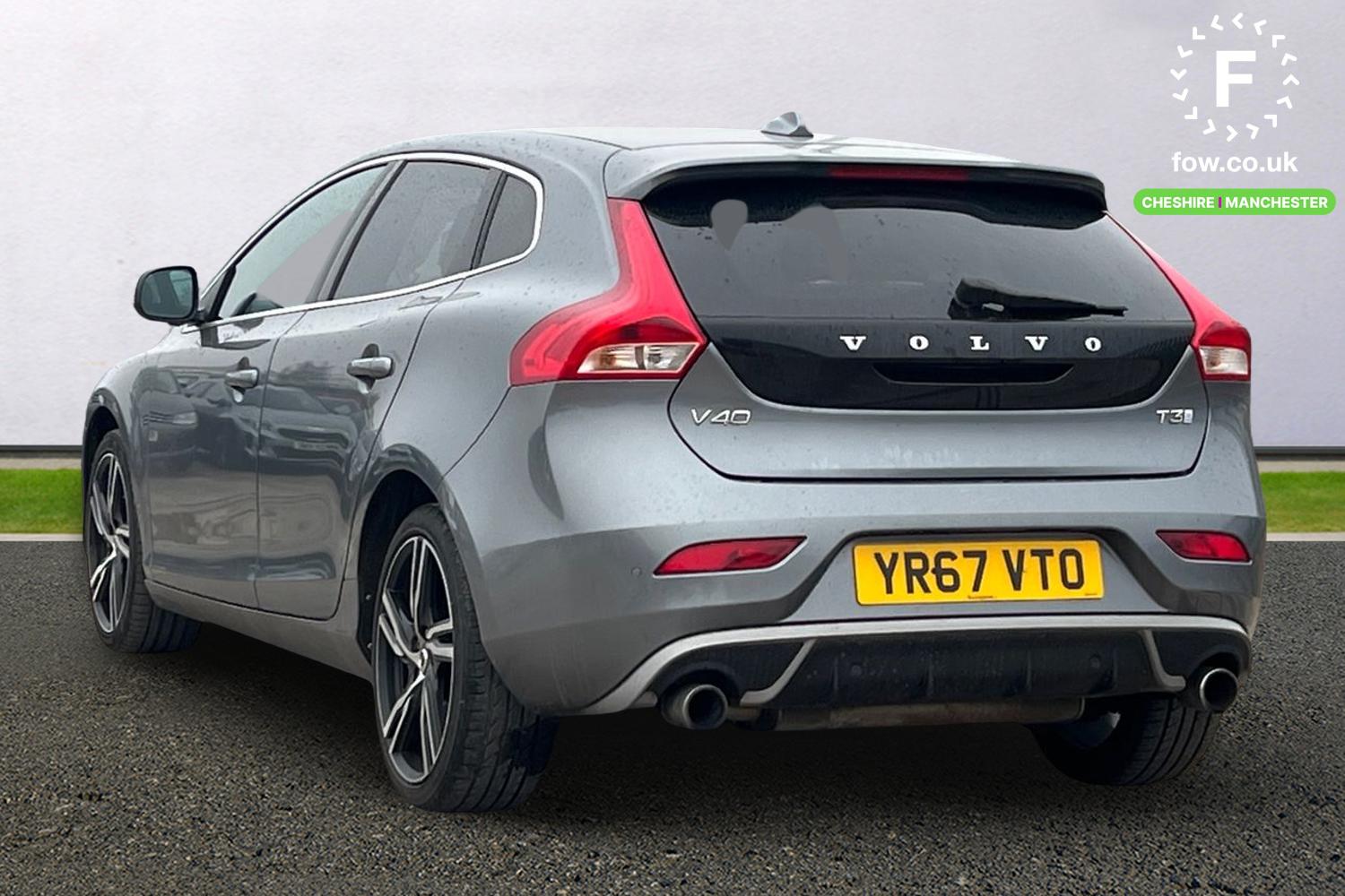 Used Volvo V40 2017 for sale - 78121054: Photo 2