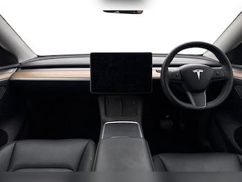 Used Tesla Model Y 2024 for sale - 77514924: Photo
