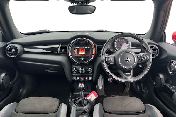 Used MINI Hatch 2020 for sale - 76182079: Photo 3