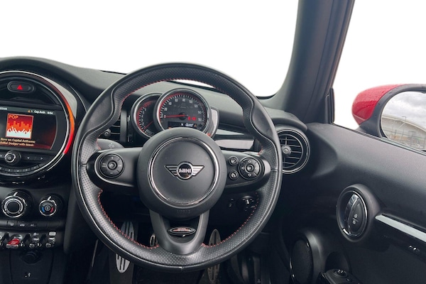 Used MINI Hatch 2020 for sale - 76182079: Photo 5