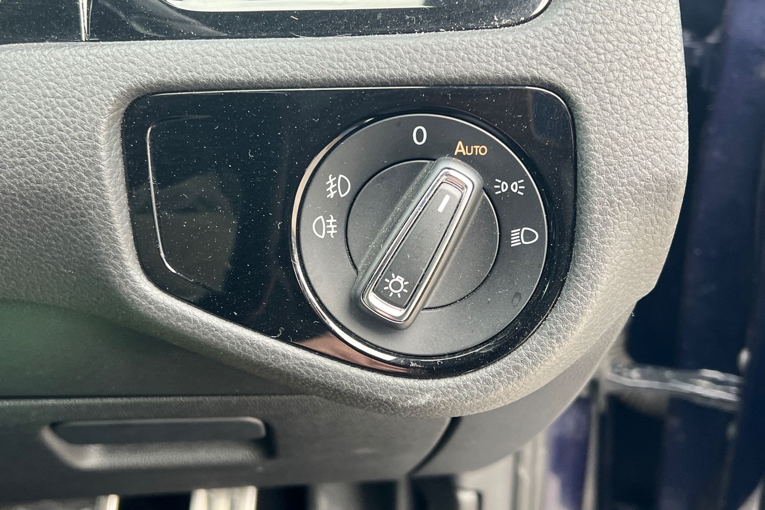 Used Volkswagen Golf 2018 for sale - 77011478: Photo 20