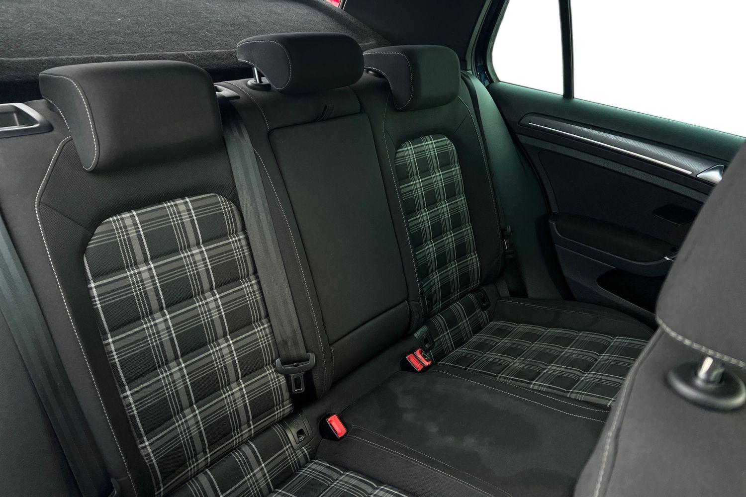 Used Volkswagen Golf 2018 for sale - 77011478: Photo 24