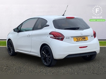 Used Peugeot 208 2017 for sale - 78359703: Photo