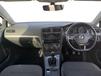 Used Volkswagen Golf 2018 for sale - 74846284: Photo