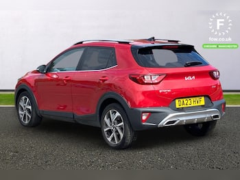 Used Kia Stonic 2023 for sale - 79588494: Photo