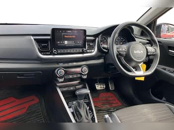 Used Kia Stonic 2023 for sale - 79588494: Photo