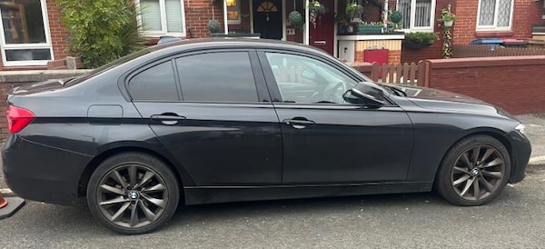 Used BMW 3 Series 2017 for sale - 76304840: Photo 1