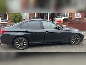 Used BMW 3 Series 2017 for sale - 76304840: Photo