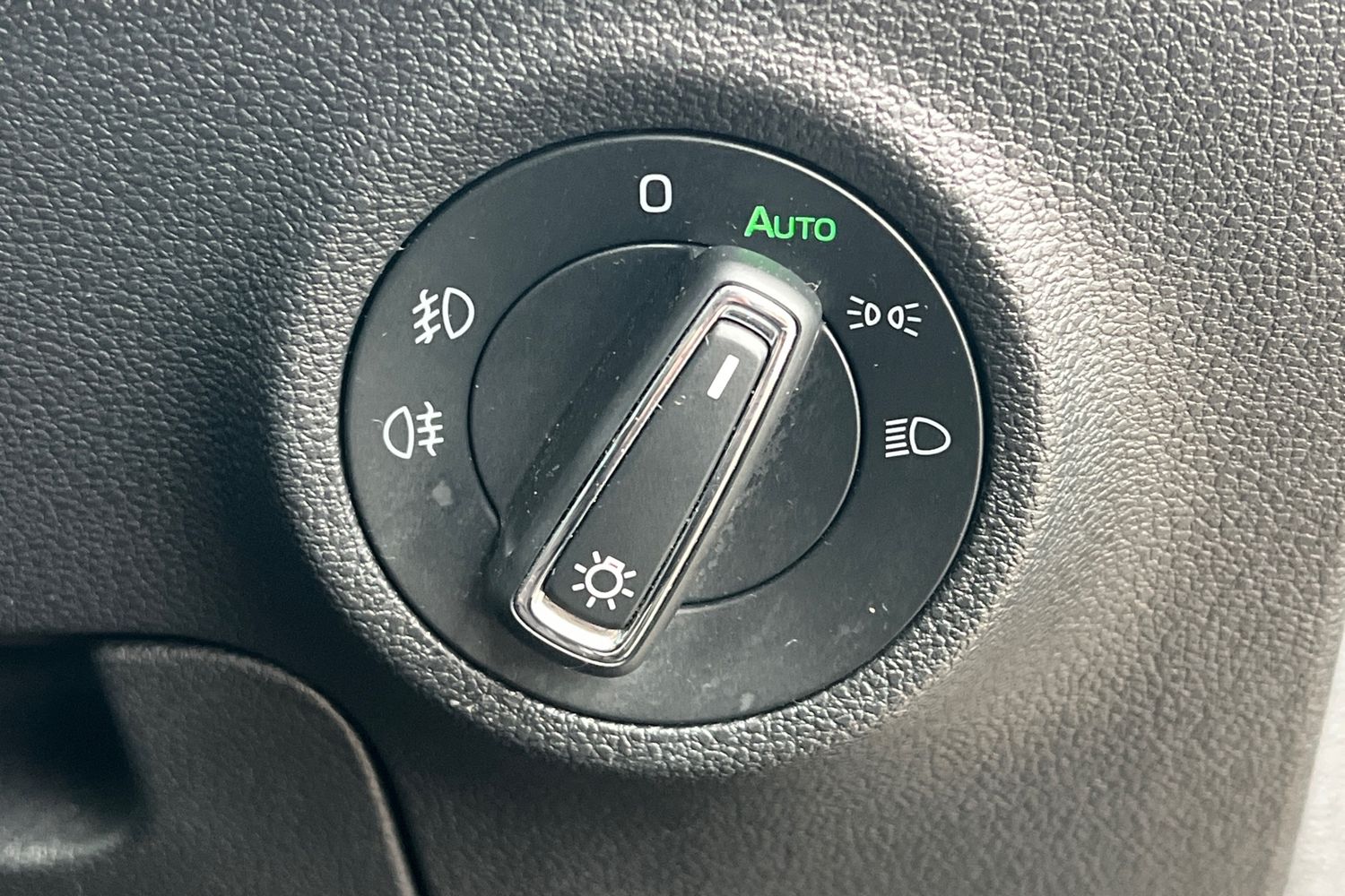 Used Skoda Karoq 2019 for sale - 77128828: Photo 16