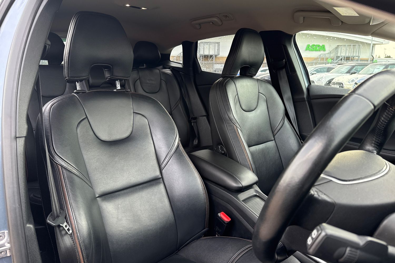 Used Volvo V40 2019 for sale - 76416798: Photo 13