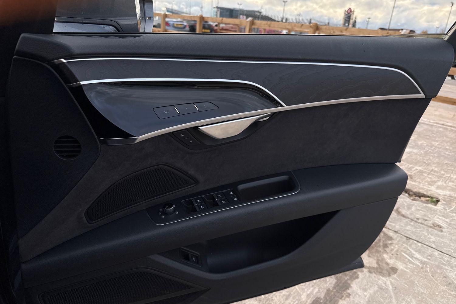 Used Audi A8 2018 for sale - 76435871: Photo 12