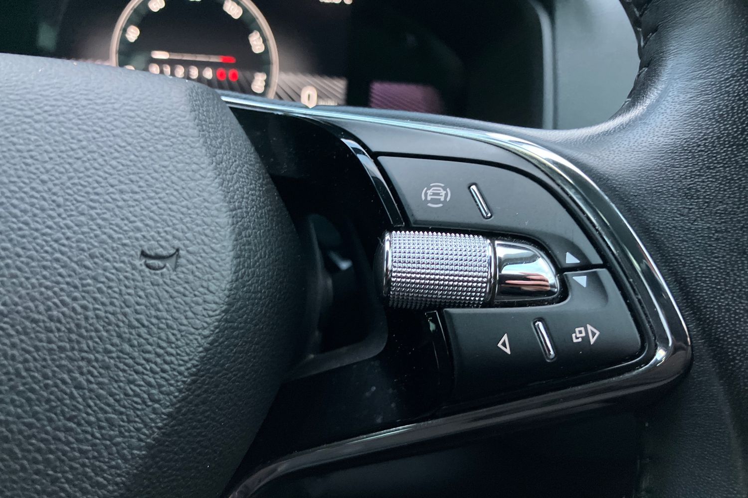 Used Skoda Karoq 2023 for sale - 76972807: Photo 17