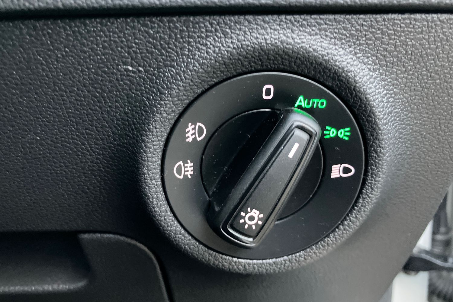 Used Skoda Karoq 2023 for sale - 76972807: Photo 21